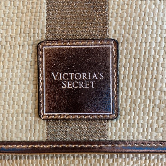 Victoria’s Secret Natural Golden Straw Clutch/Rose Gold Stripes/NIP - Picture 5 of 9